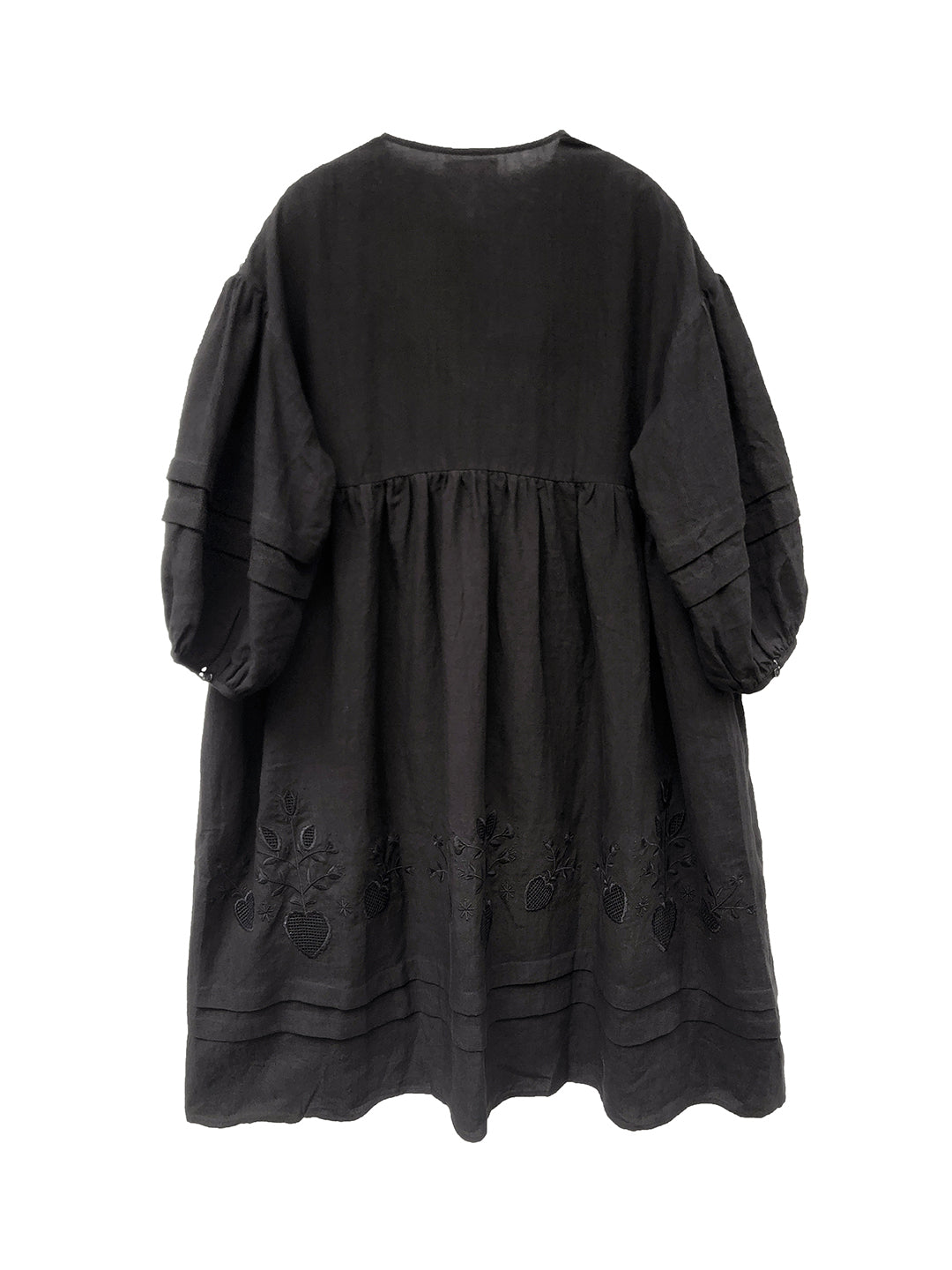 Unlogical Poem Victorian style Floral Embroidered Shirr Black Hemp Dress