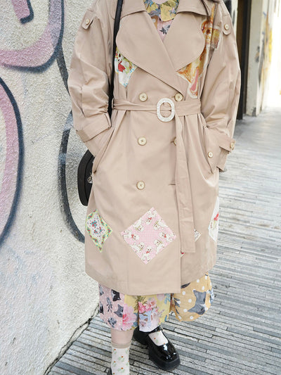 Unlogical Poem Rabbit Illustration Applique Trench Coat