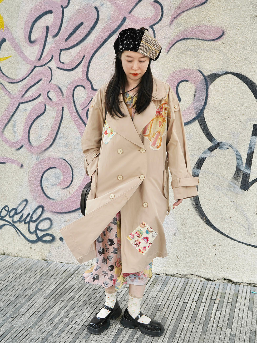 Unlogical Poem Rabbit Illustration Applique Trench Coat
