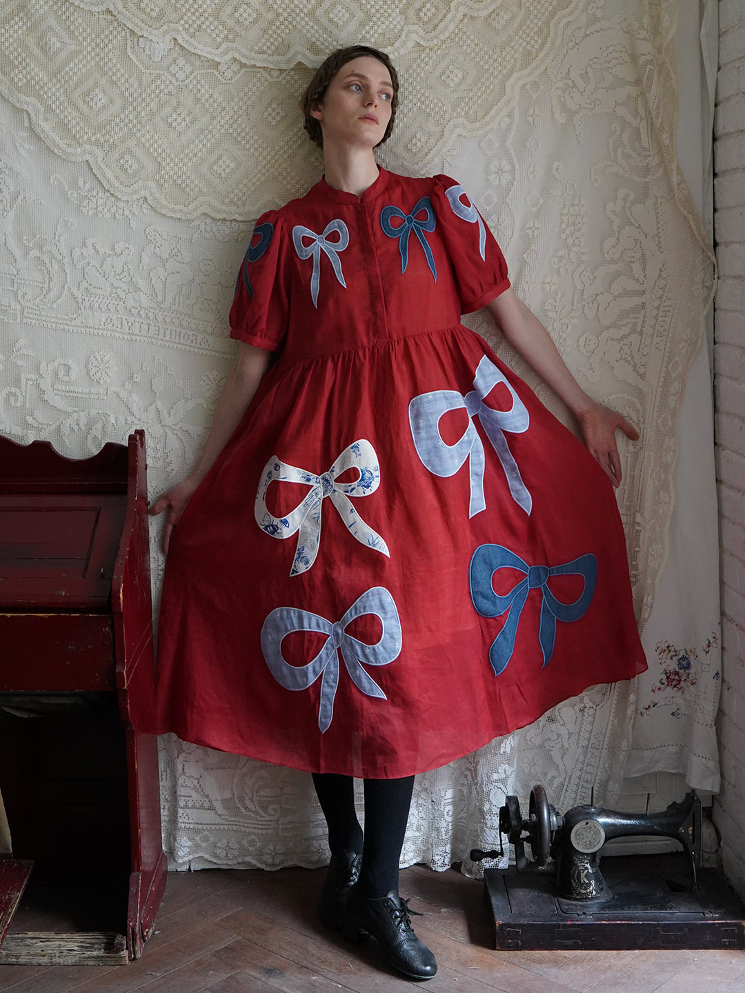 Unlogical Poem Victorian Style Bow Applique Embroidered Red Dress