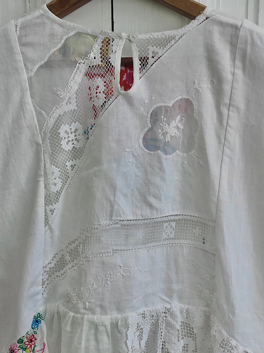 Unlogical Poem Cat Embroidery Patchwork Cotton Lace Blouse