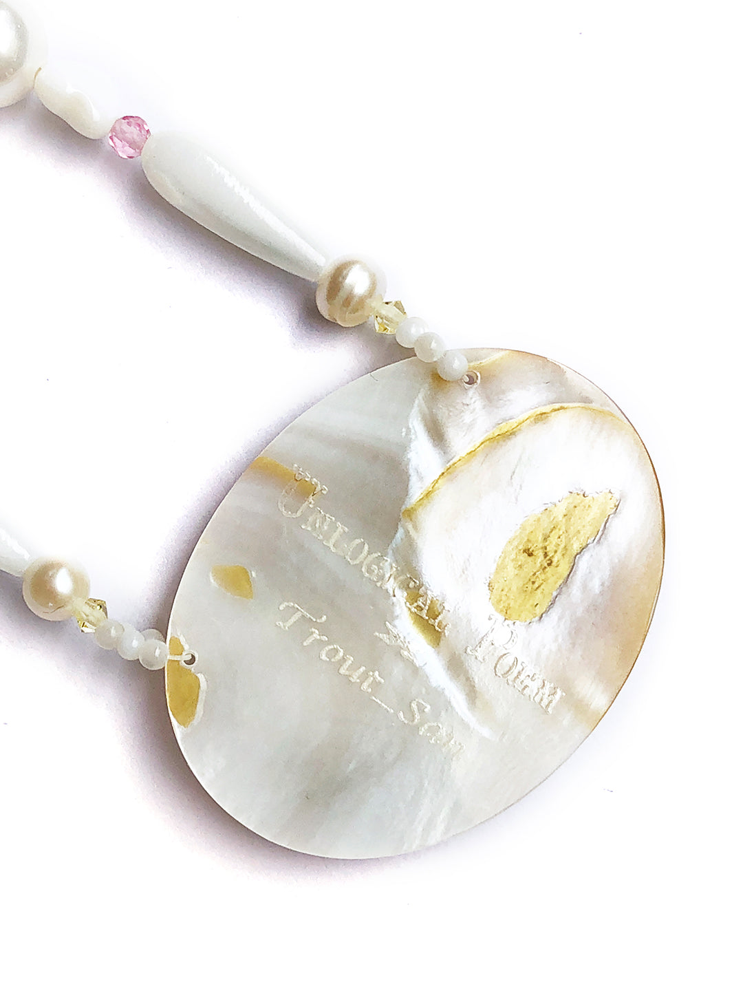 Unlogical Poem Hand/Bird shaped Shell Natural freshwater pearls Handmade Necklace