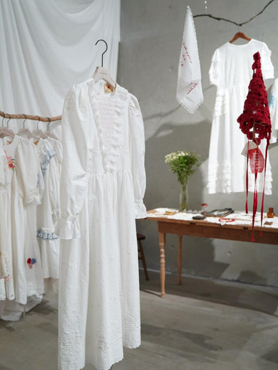 Unlogical Poem Puff Sleeve Embroidered Dress