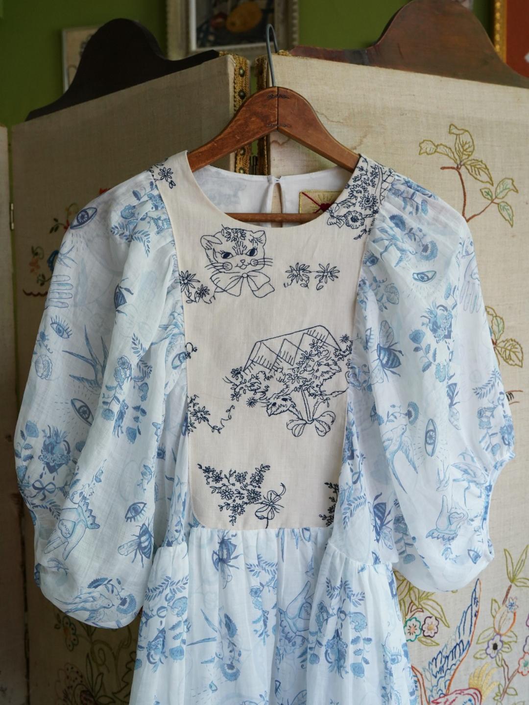 Unlogical Poem Puff Sleeve Ramie Dress with Hand-painted Embroidery