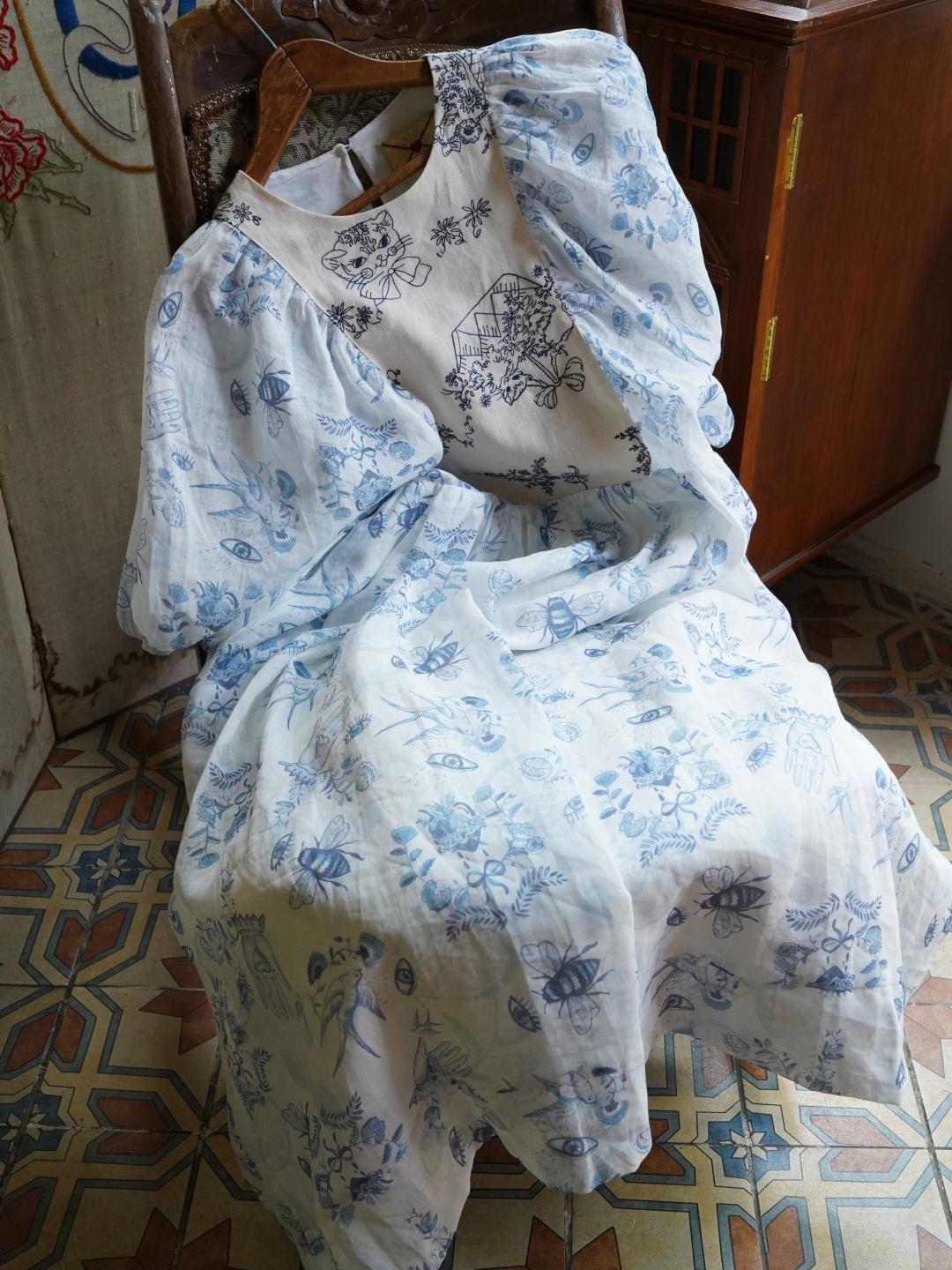 Unlogical Poem Puff Sleeve Ramie Dress with Hand-painted Embroidery