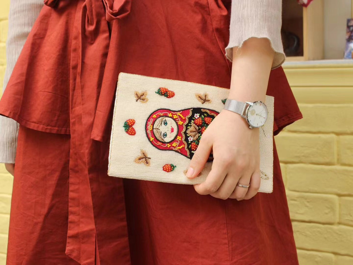 [LaBoîte à Paillettes]Beaded Embroidered Clutch
