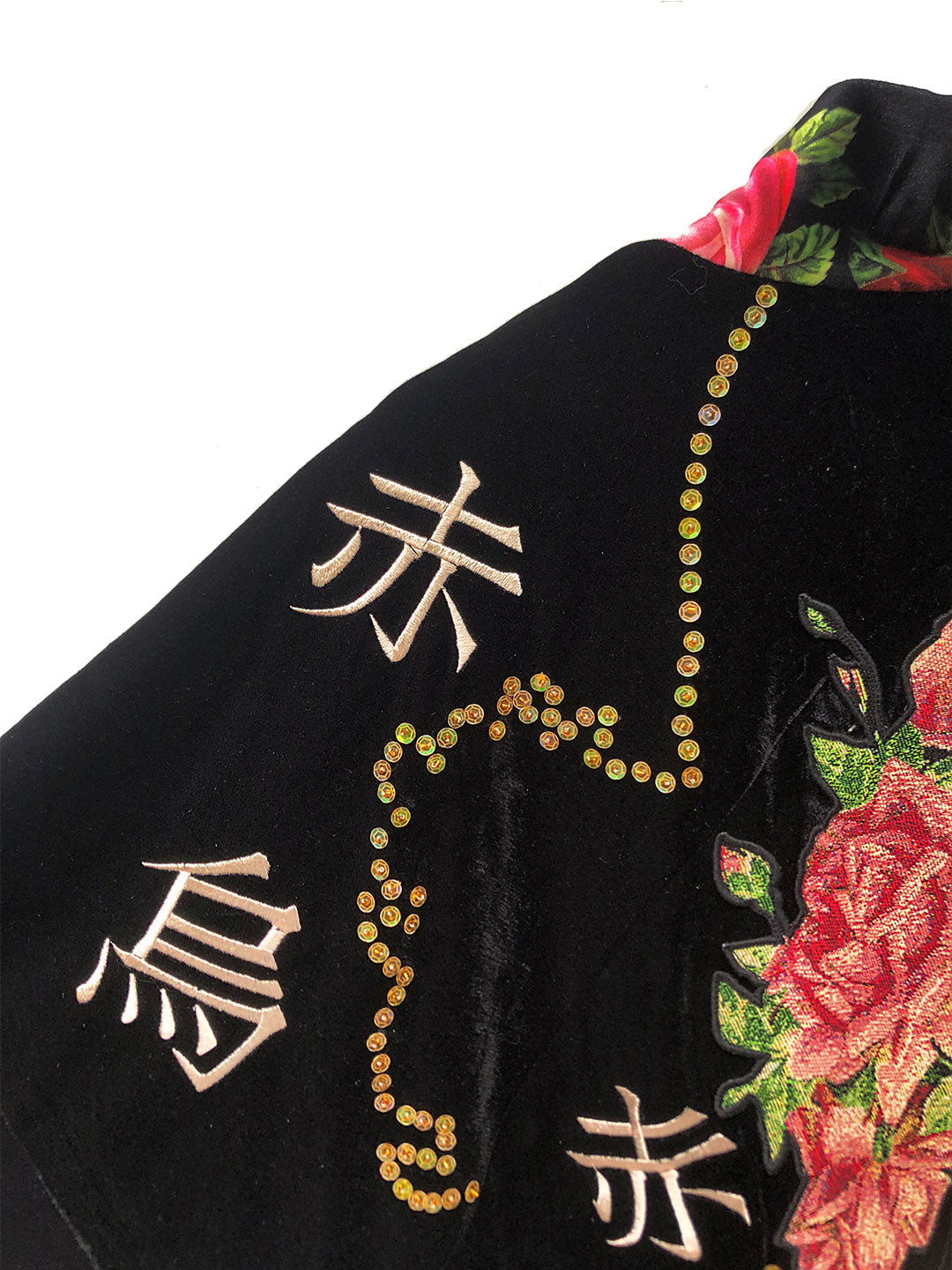 Unlogical Poem One-of-a-kind Rose Black Velevt Kimono