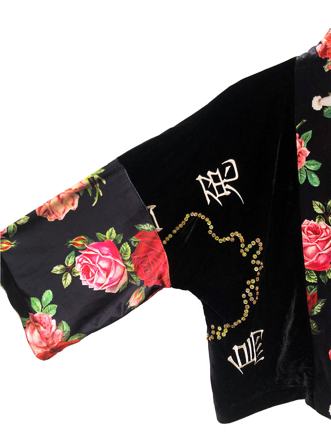 Unlogical Poem One-of-a-kind Rose Black Velevt Kimono