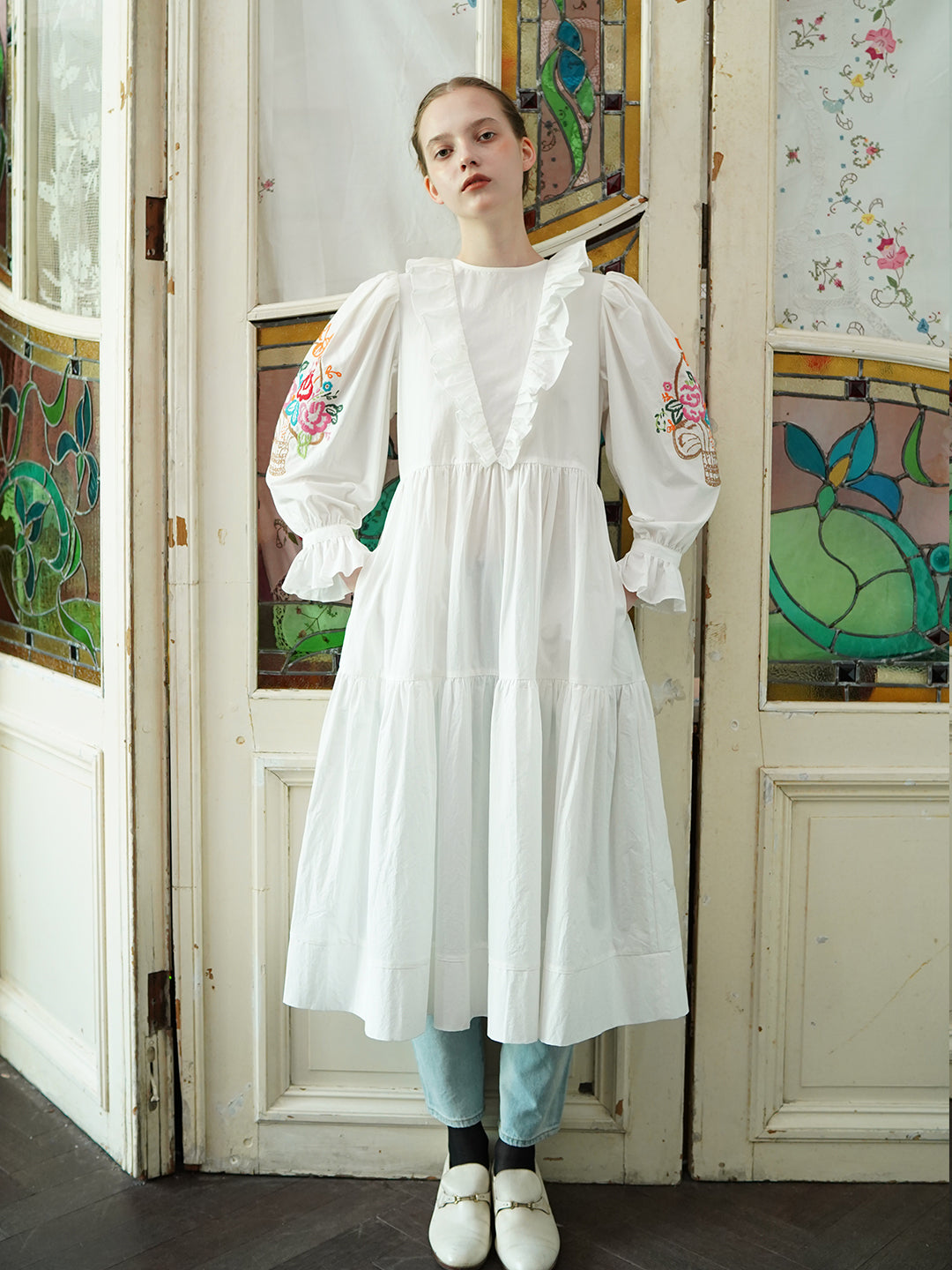 Unlogical Poem Puff Sleeve Embroidered Dress M / White Unlogical Poem Puff Sleeve Embroidered Dress M / White