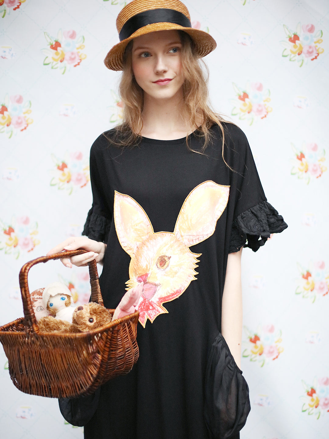 Unlogical Poem Mr. Rabbit Printed T-shirt Dress