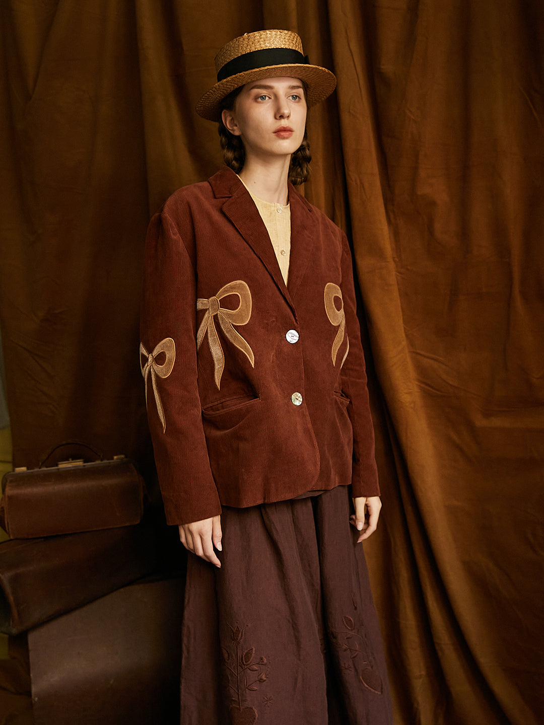 Unlogical Poem Bow-knot Appliques Brown Cotton corduroy Blazer