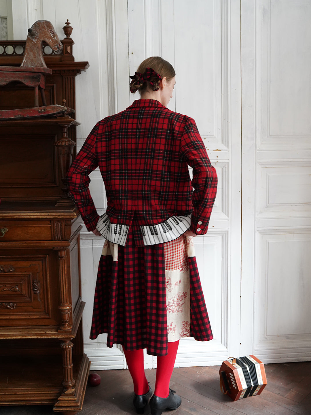 Unlogical Poem Vintage-style Cat Patch Embroidered Red Tartan Woolen Blazer