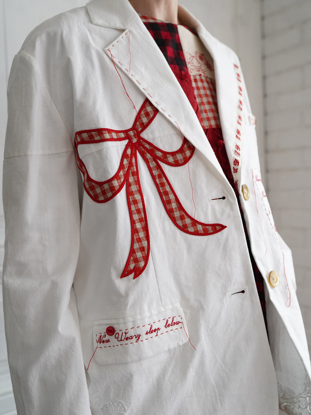 Unlogical Poem Poem Embroidery White Cotton Oversized Blazer