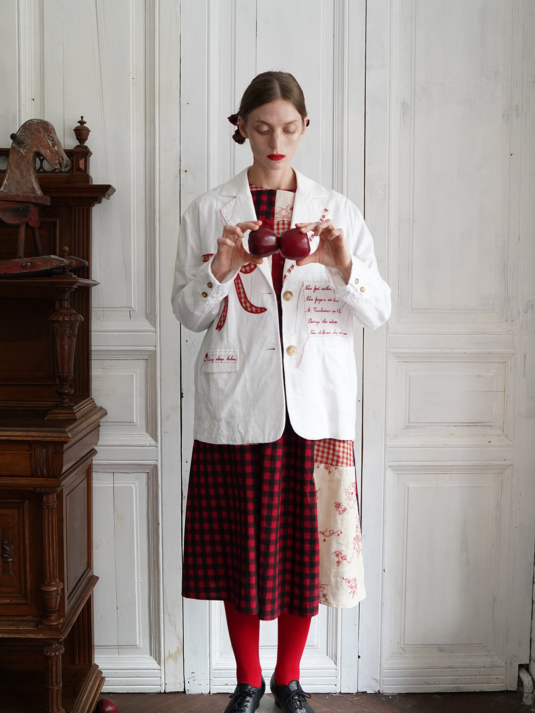 Unlogical Poem Poem Embroidery White Cotton Oversized Blazer