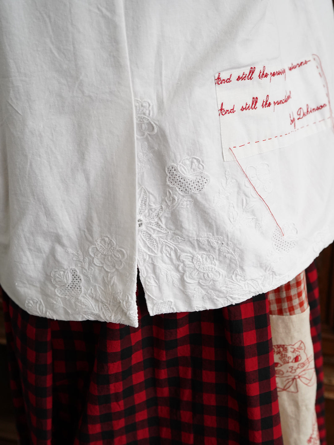 Unlogical Poem Poem Embroidery White Cotton Oversized Blazer