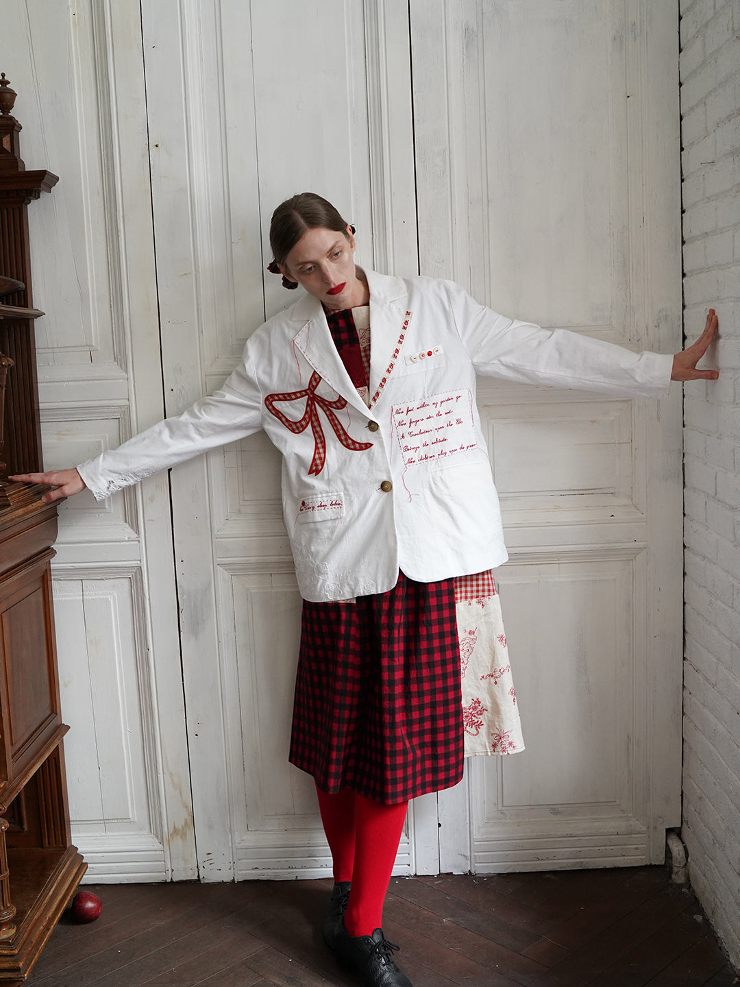 Unlogical Poem Poem Embroidery White Cotton Oversized Blazer