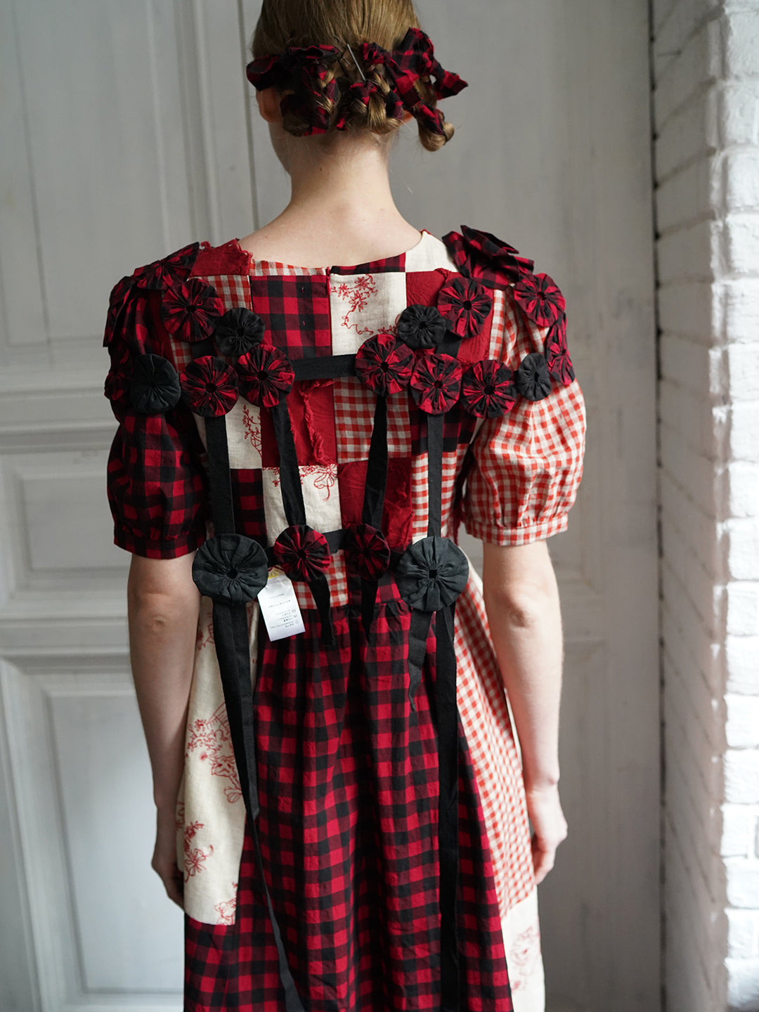 Unlogical Poem Handmade Yoyo Flowers Gingham Smock