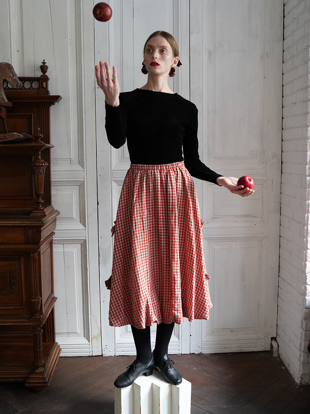 Unlogical Poem Retro-style Black Velvet Top