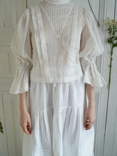 Unlogical Poem Victorian Stand Collar Blouse with Leg-of-Mutton Sleeve