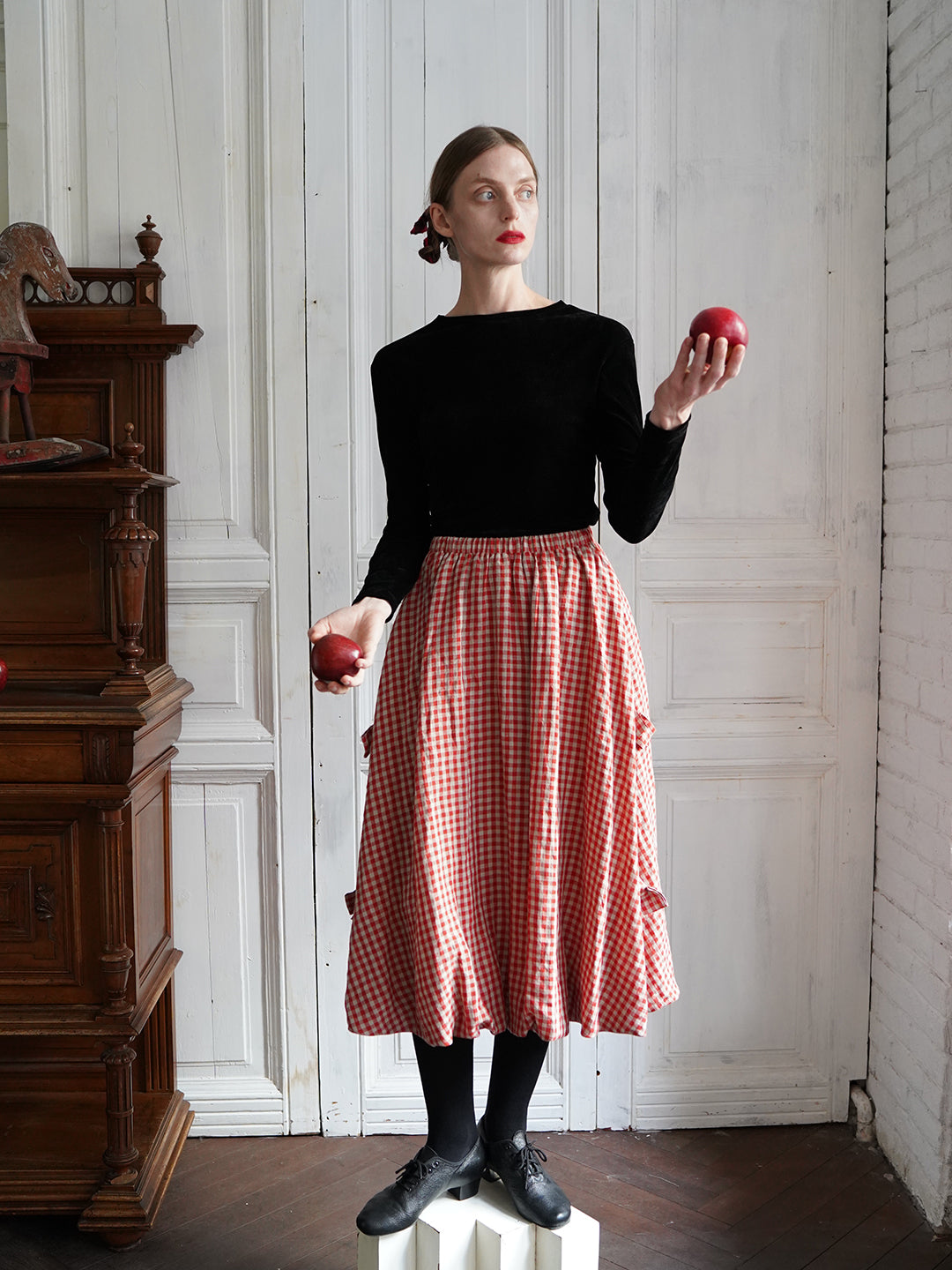 Unlogical Poem Retro-style Black Velvet Top