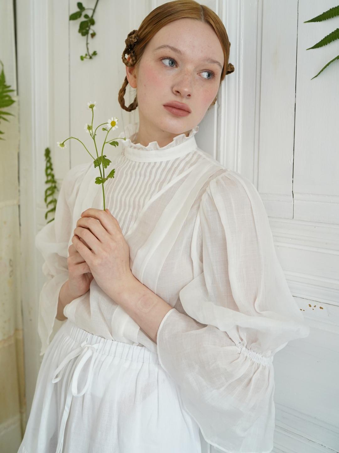 Unlogical Poem Victorian Stand Collar Blouse with Leg-of-Mutton Sleeve