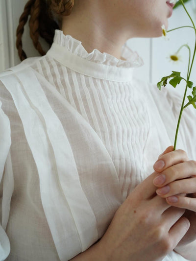 Unlogical Poem Victorian Stand Collar Blouse with Leg-of-Mutton Sleeve
