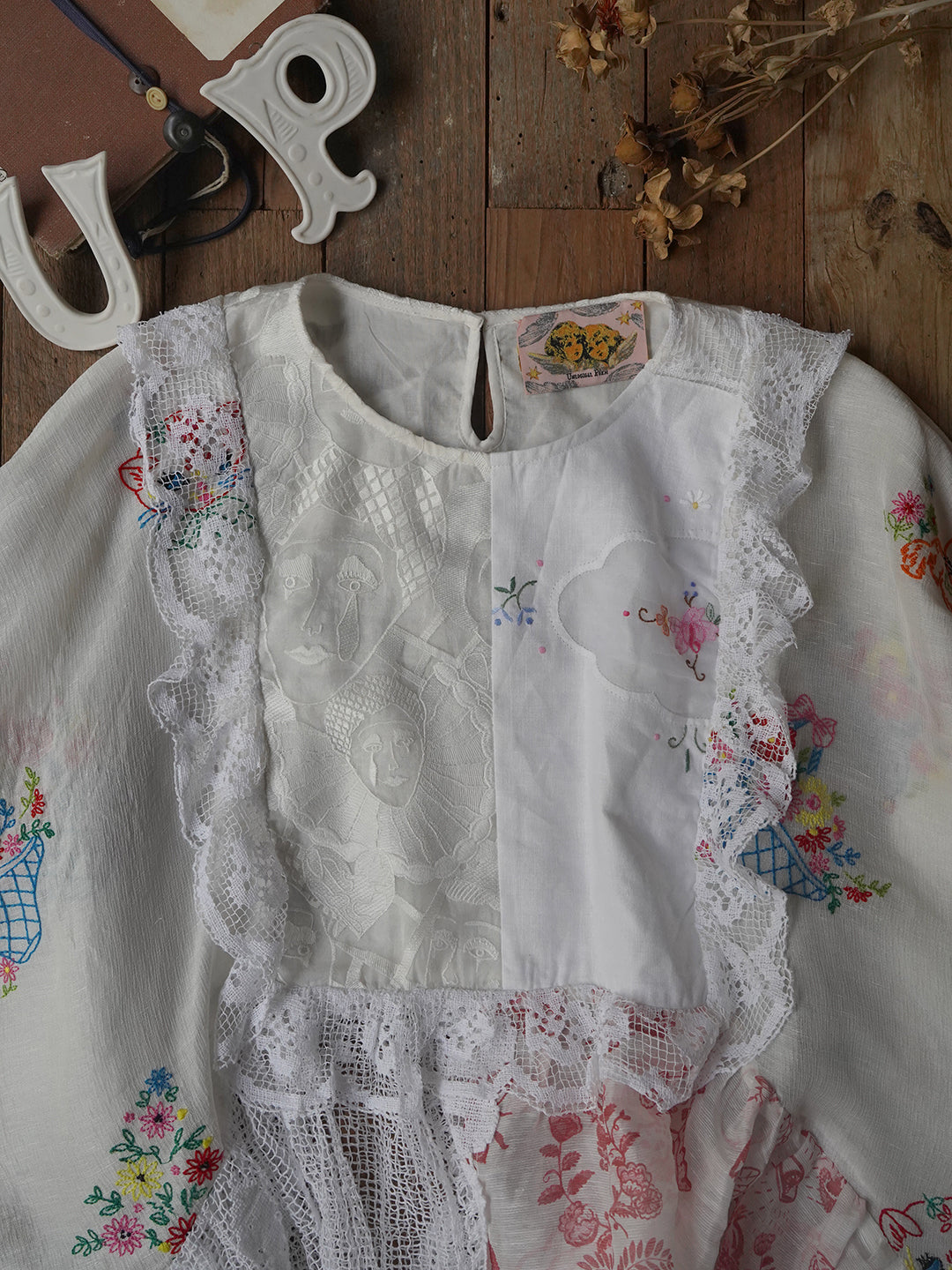 Unlogical Poem Cat and Pierrot Embroidery Patchwork Printed Lace Blouse