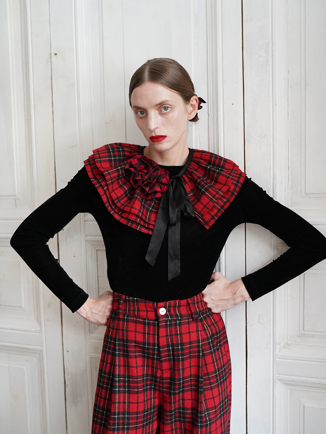 Unlogical Poem Retro-style Black Velvet Top