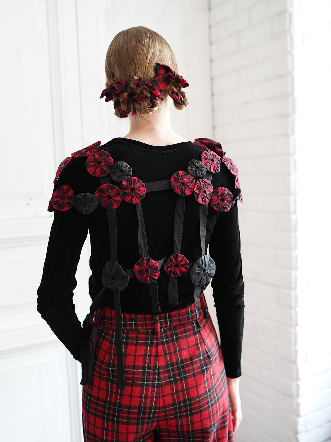 Unlogical Poem Retro-style Black Velvet Top