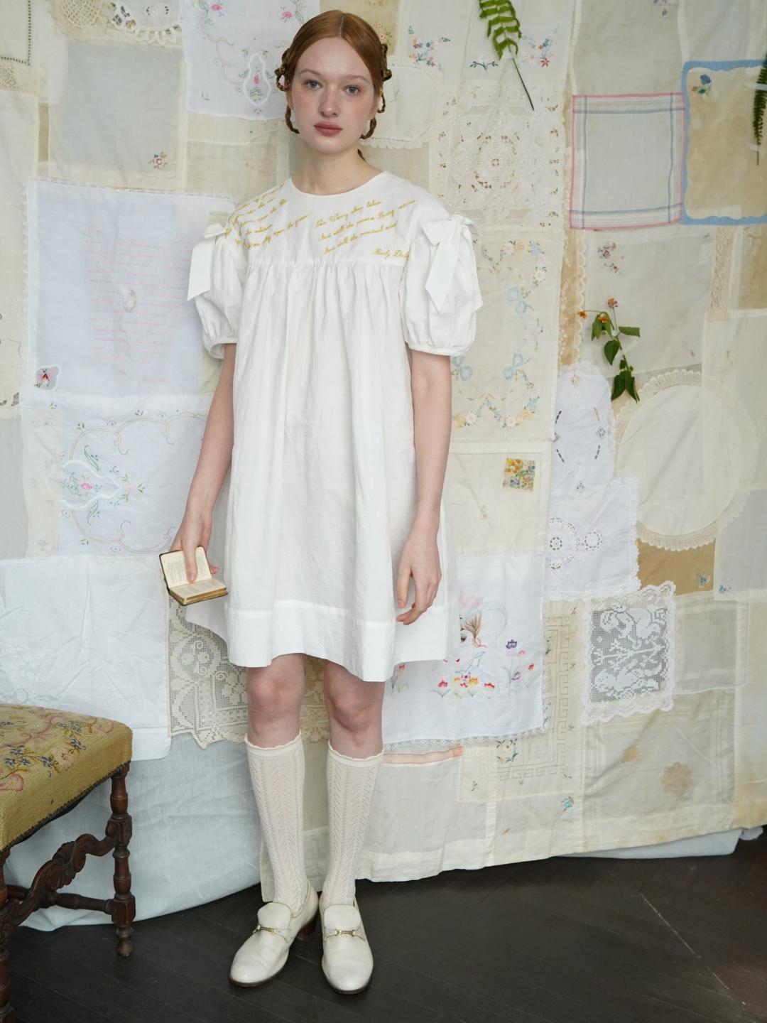 Unlogical Poem Puff Sleeve Embroidered Dress