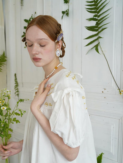 Unlogical Poem Contrasting Colors Handmade Natural Shell Hairpin