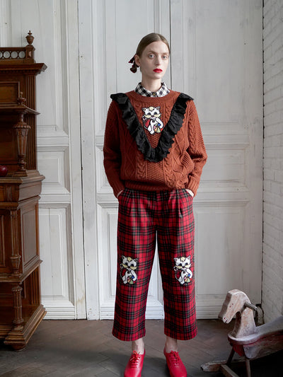 Unlogical Poem Cat Embroidery Patchwork Lace Wool Knit Sweater