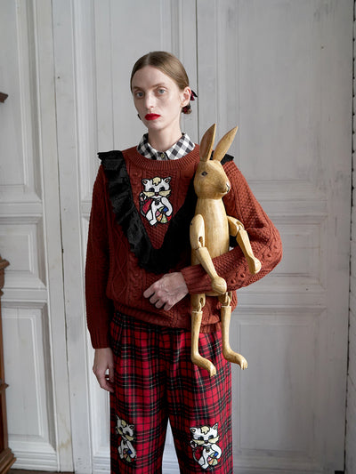 Unlogical Poem Cat Embroidery Patchwork Lace Wool Knit Sweater