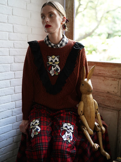 Unlogical Poem Cat Embroidery Patchwork Lace Wool Knit Sweater