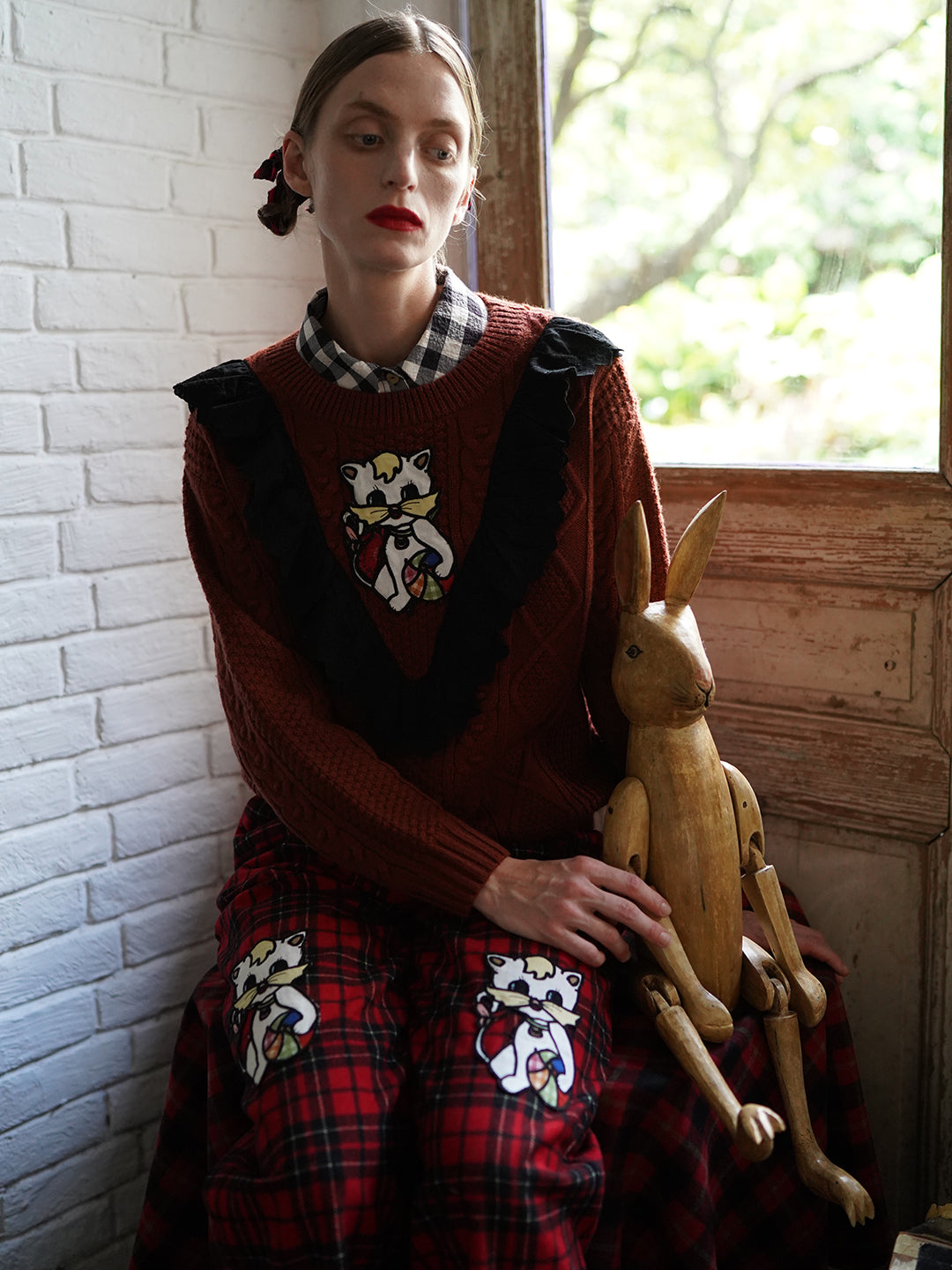 Unlogical Poem Cat Embroidery Patchwork Lace Wool Knit Sweater