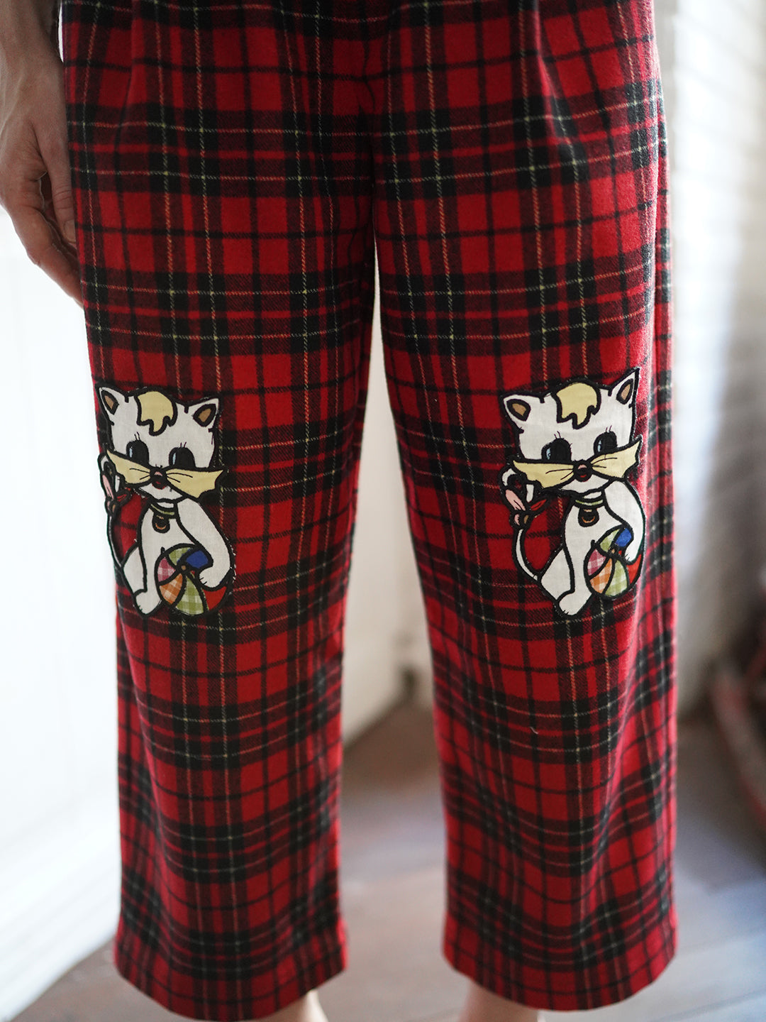 Unlogical Poem Cat Embroidered Patchwork Red Tartan Woolen Cropped Trousers