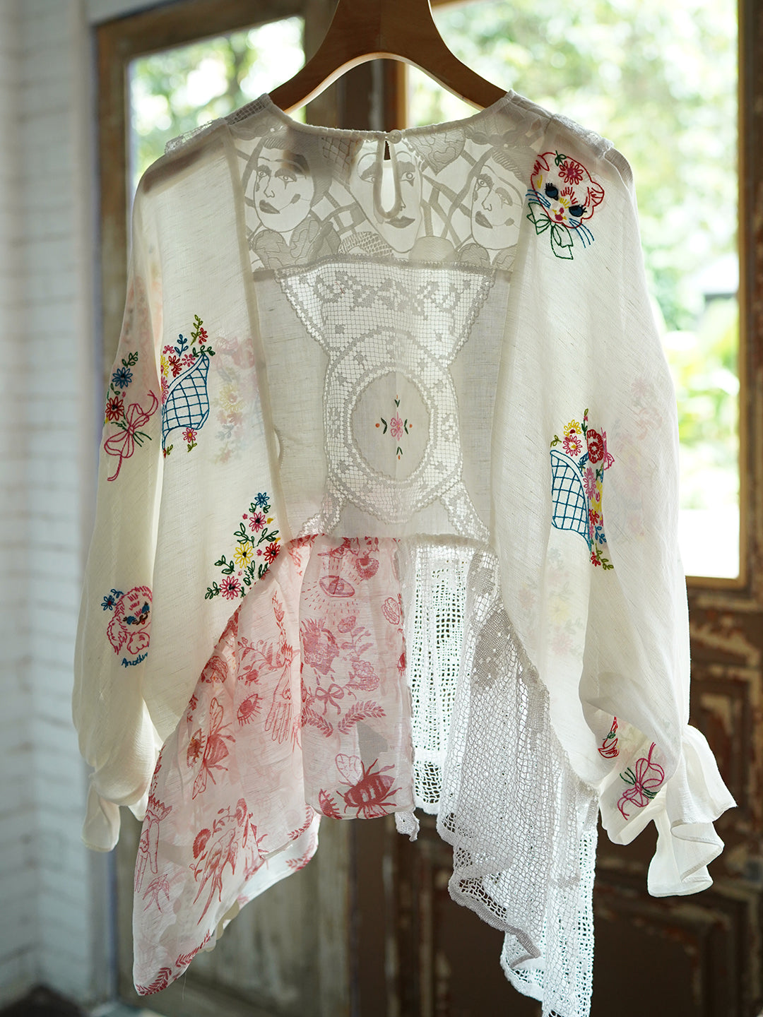 Unlogical Poem Cat and Pierrot Embroidery Patchwork Printed Lace Blouse