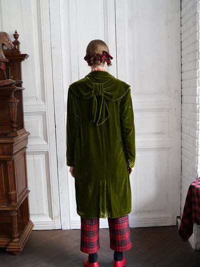 Unlogical Poem Retro-style Bow Velvet Overcoat
