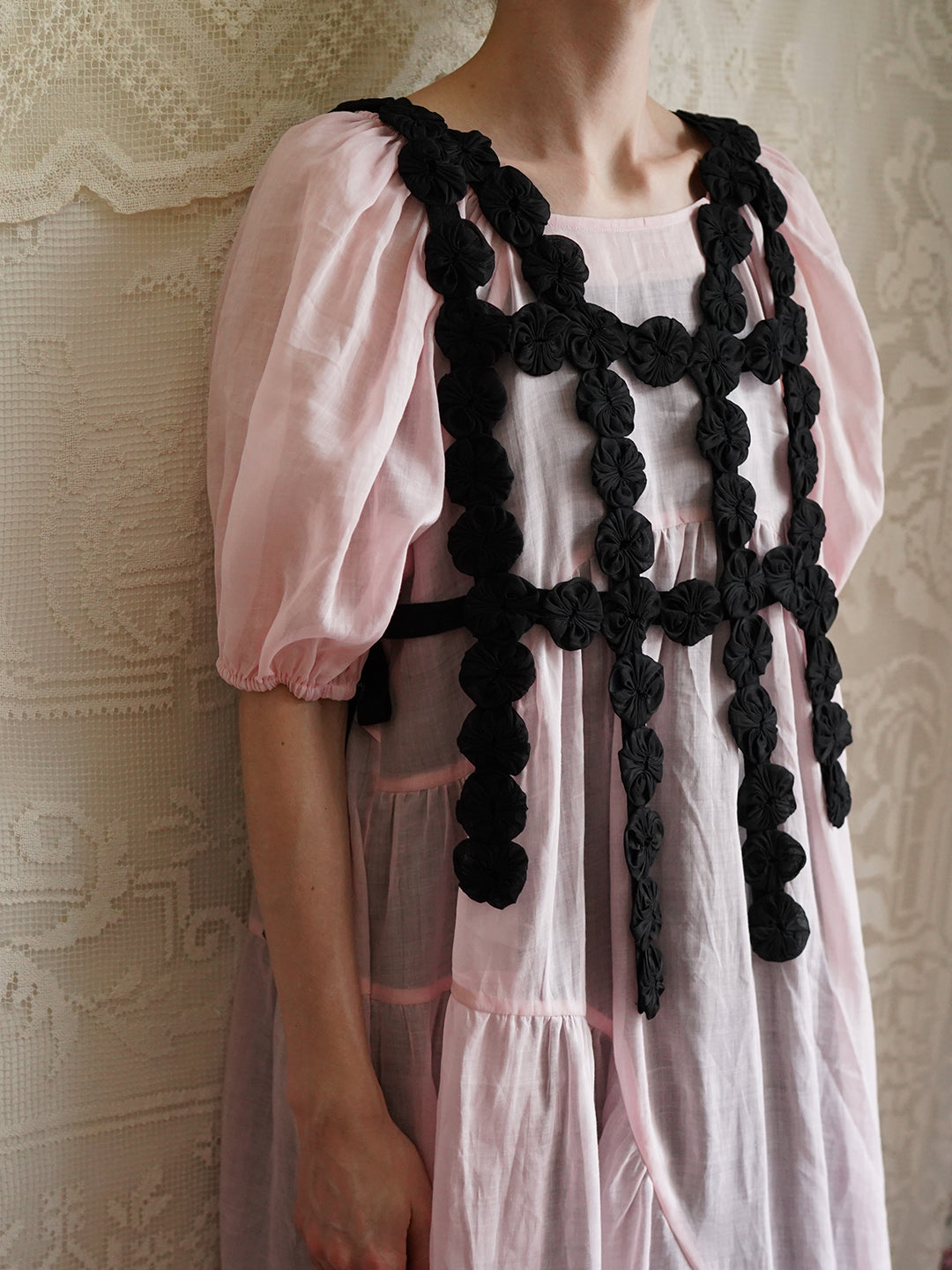 Unlogical Poem Handmade Yoyo Flower Black Smock