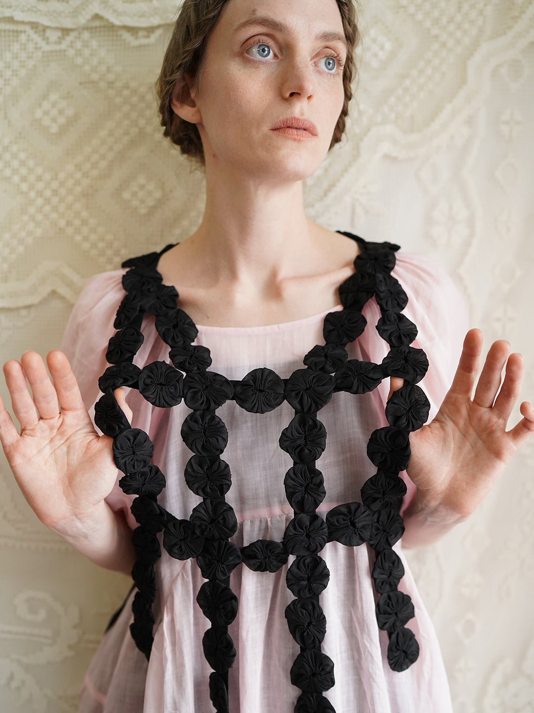 Unlogical Poem Handmade Yoyo Flower Black Smock