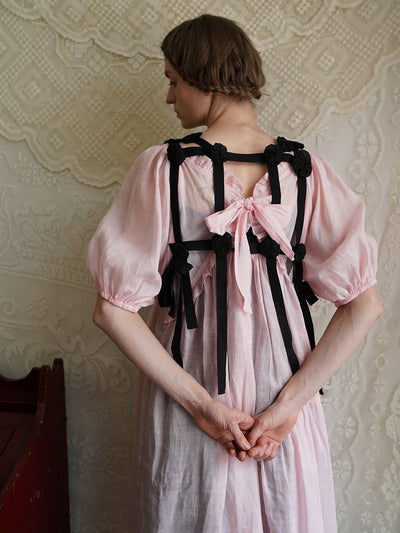 Unlogical Poem Handmade Yoyo Flower Black Smock