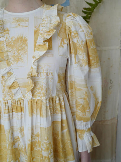 Unlogical Poem Retro Illustrated Print Ruffled Puff Sleeve Dress