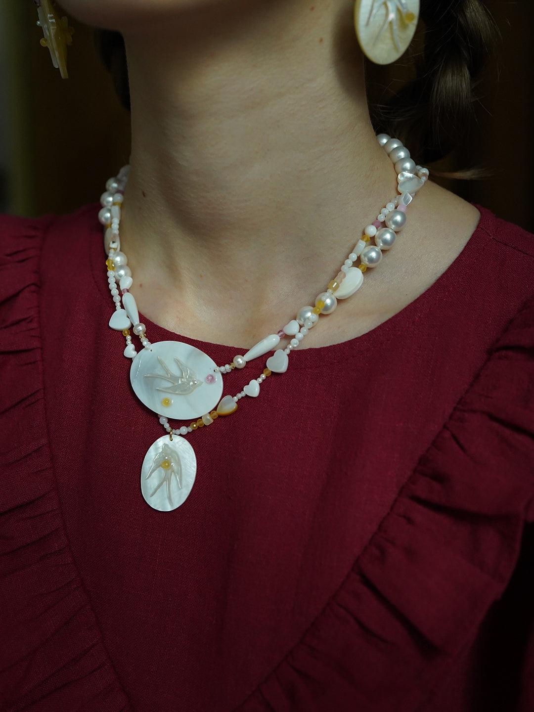 Unlogical Poem Hand/Bird shaped Natural Shell Handmade Necklace