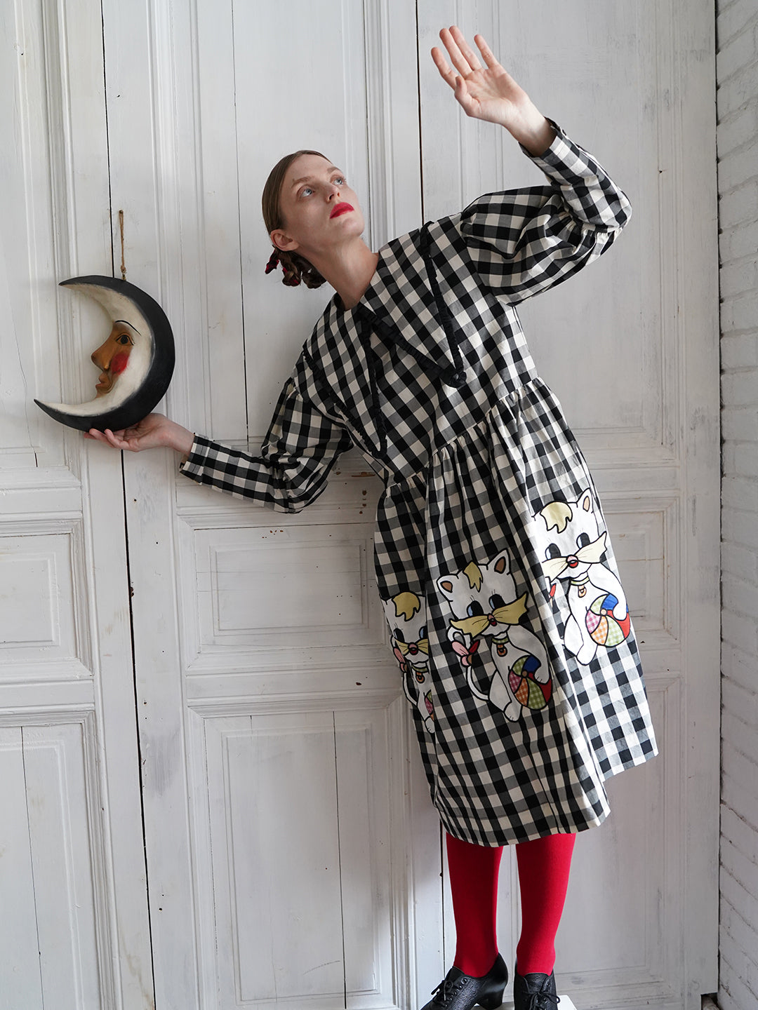 Unlogical Poem Retro-style Cat Embroidered Gingham Gigot Sleeve Flax Dress