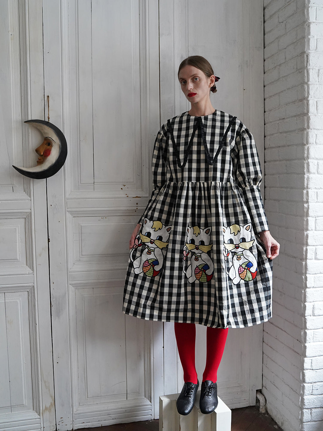 Unlogical Poem Retro-style Cat Embroidered Gingham Gigot Sleeve Flax Dress