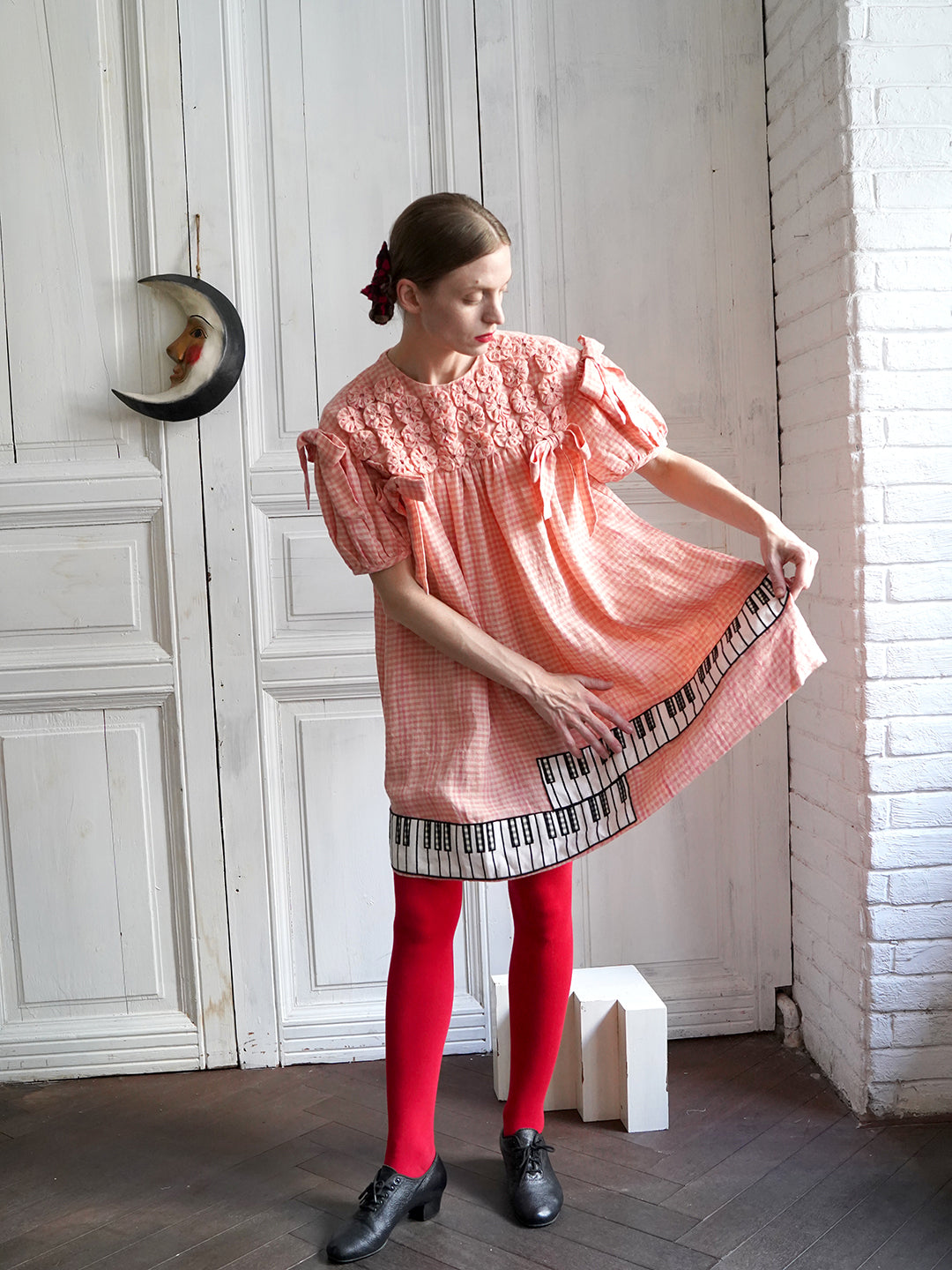 Unlogical Poem Handmade Yoyo Flower Bow Piano Embroidered Linen Bud Dress