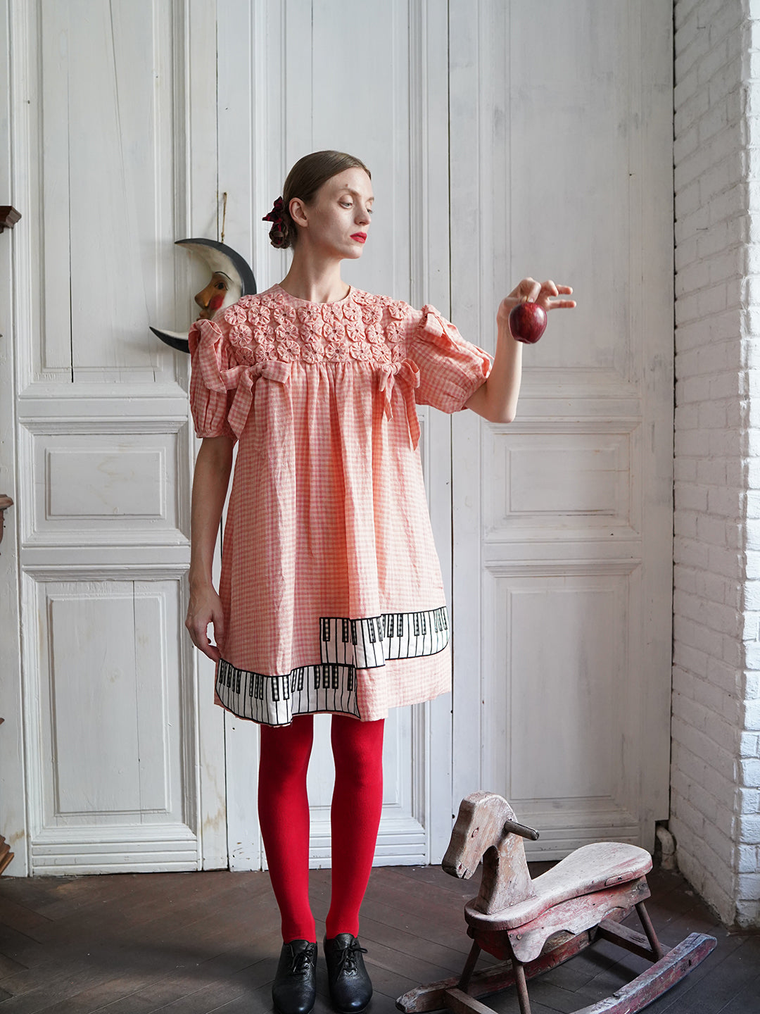 Unlogical Poem Handmade Yoyo Flower Bow Piano Embroidered Linen Bud Dress