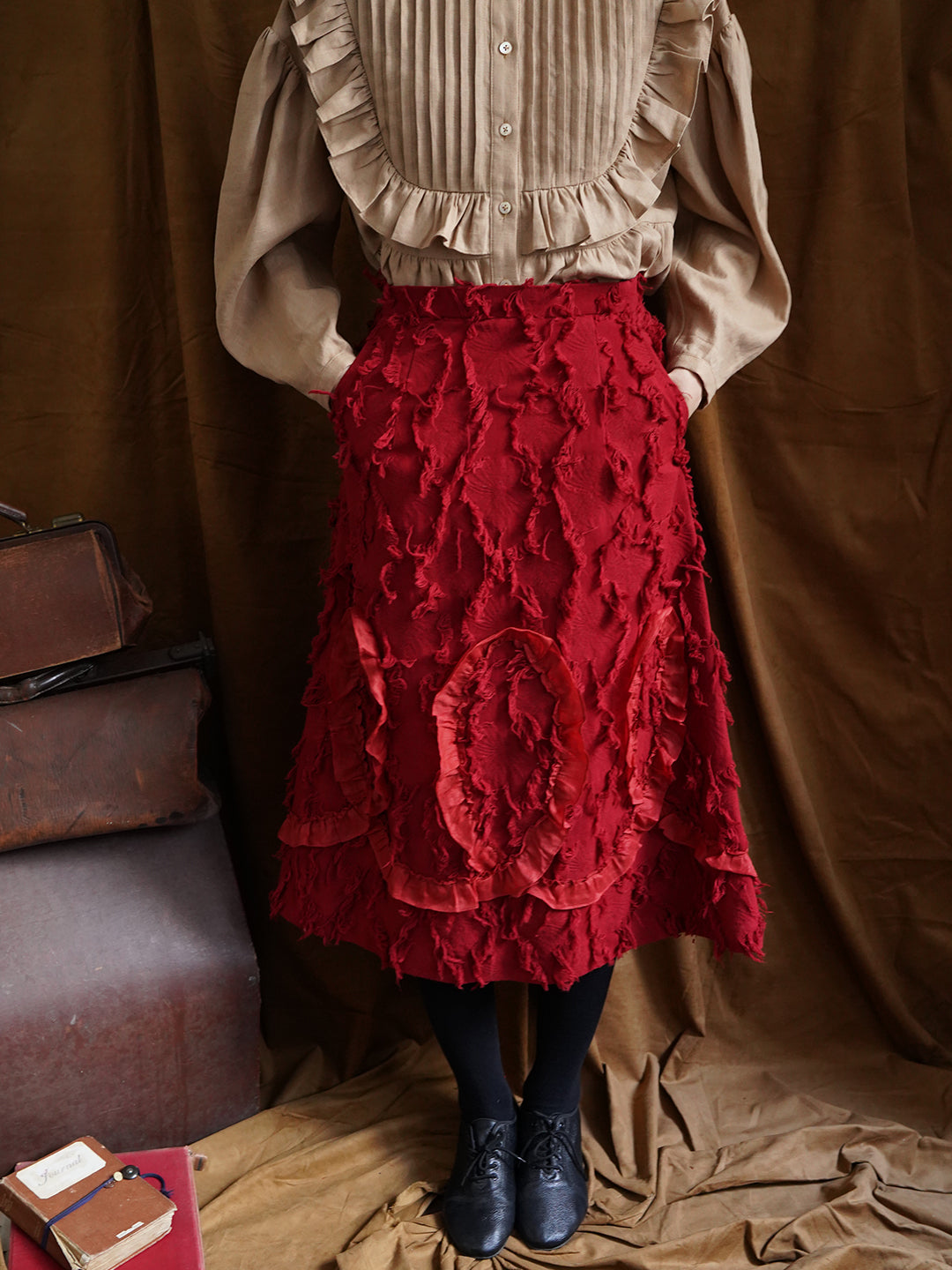 Unlogical Poem Jacquard Tassel Ruffle Lace Red Skirt