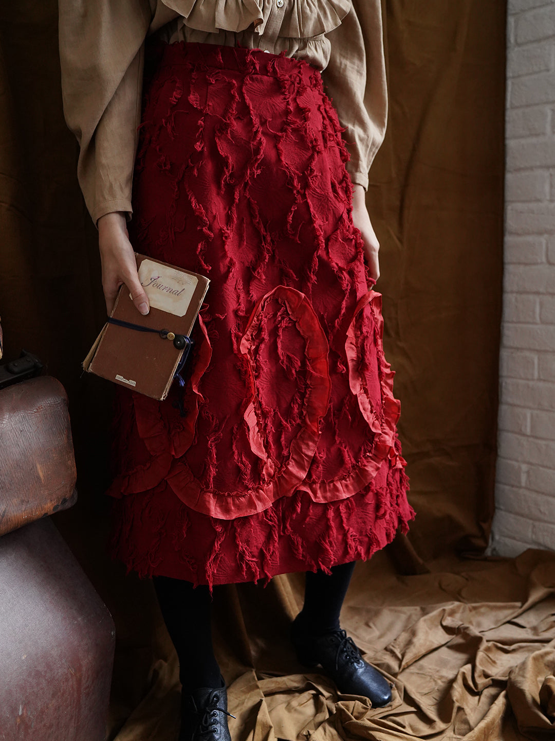 Unlogical Poem Jacquard Tassel Ruffle Lace Red Skirt