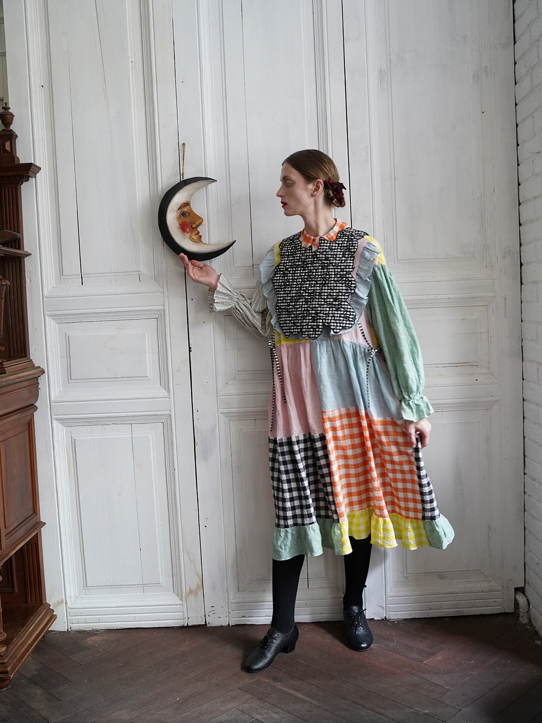 Unlogical Poem Cat Embroidery Reversible Black Gingham Smock